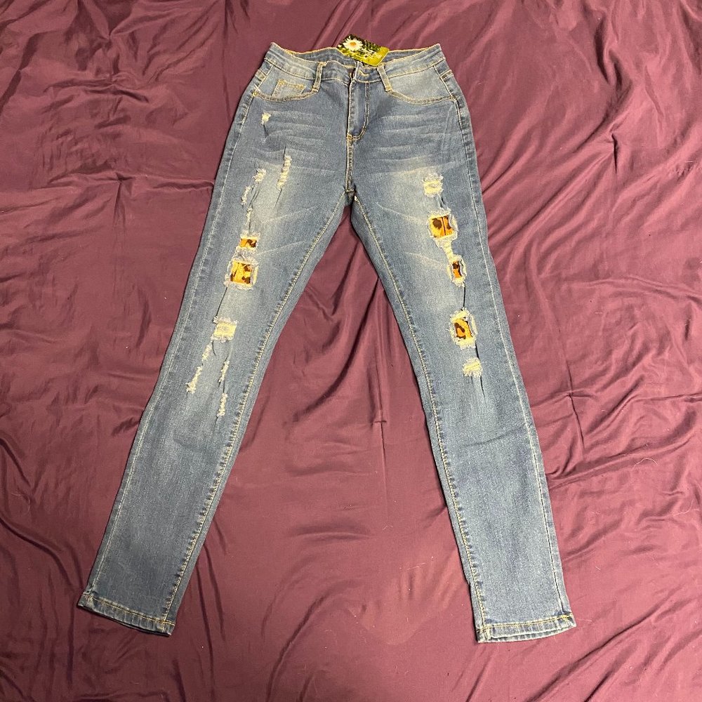 Ripped Jeans with Pattern
